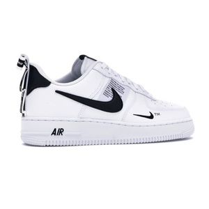 Nike Air Force 1 LV 8 Utility